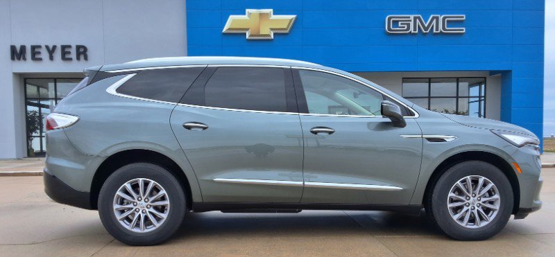 Used 2023 Buick Enclave Essence