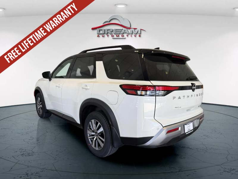 Used 2024 Nissan Pathfinder SL AWD/4WD image 6