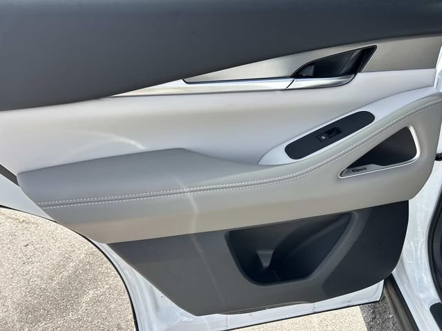New 2027 INFINITI QX60 Luxe w/ Cargo Package FWD image 22