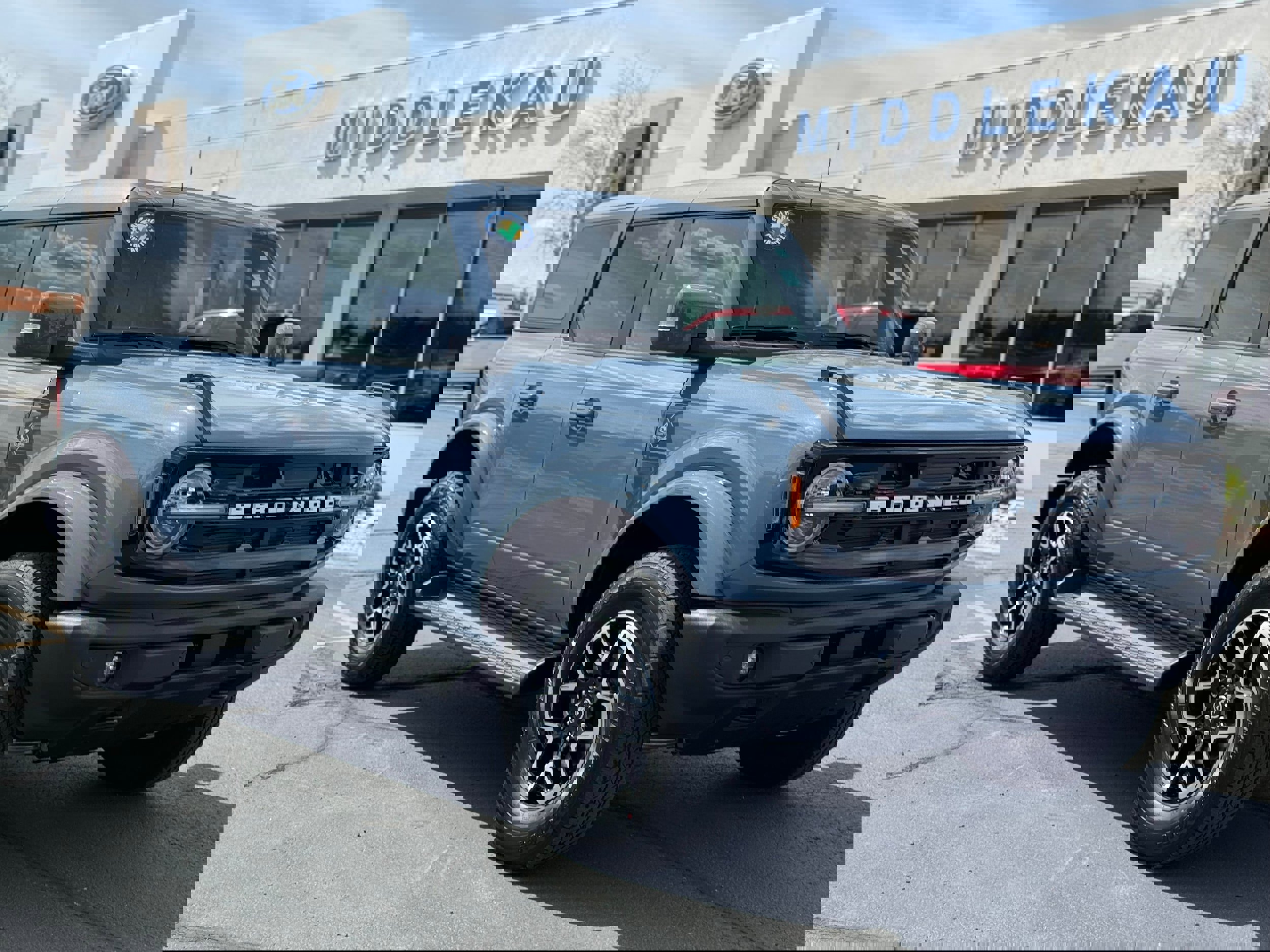 New 2025 Ford Bronco Outer Banks