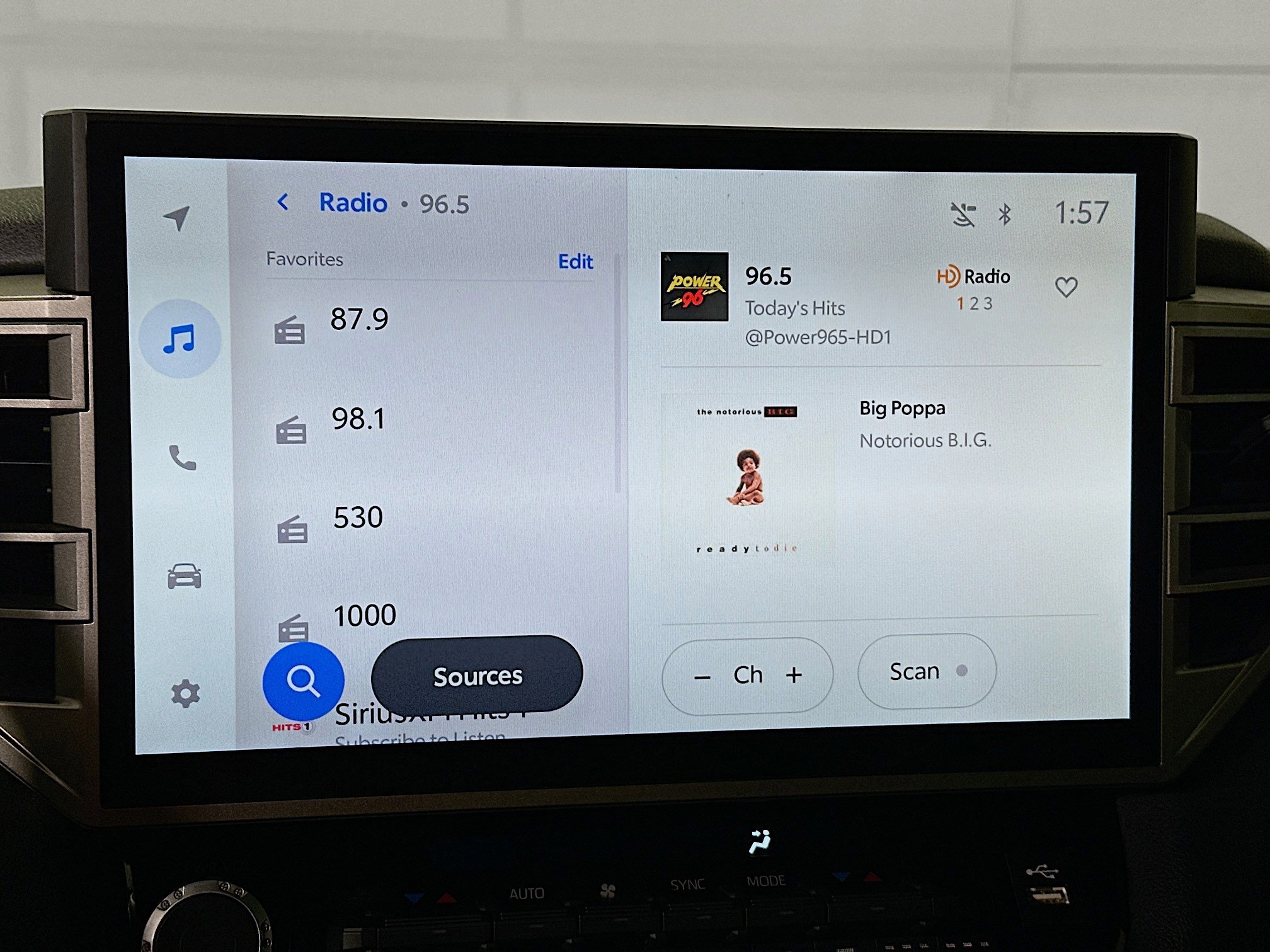 Used 2025 Toyota Tundra Limited w/ TRD Off-Road Package image 24