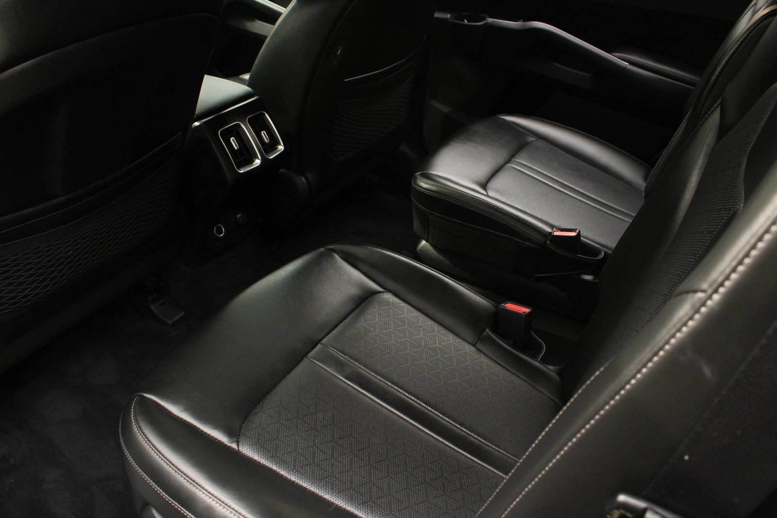 Used 2021 Kia Sorento EX w/ EX AWD X-Line Package image 20