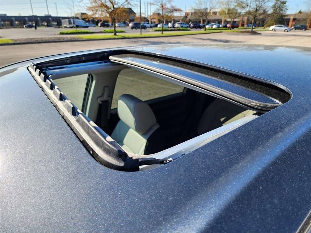 Used 2024 Honda CR-V EX image 4