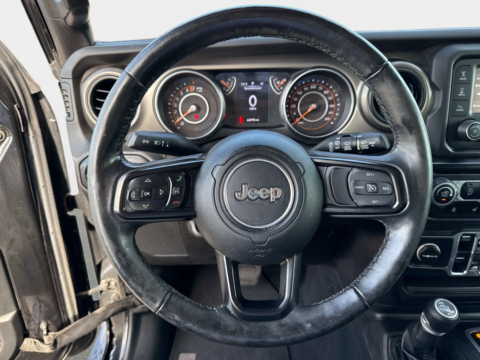Used 2018 Jeep Wrangler Unlimited Sport S AWD/4WD image 25