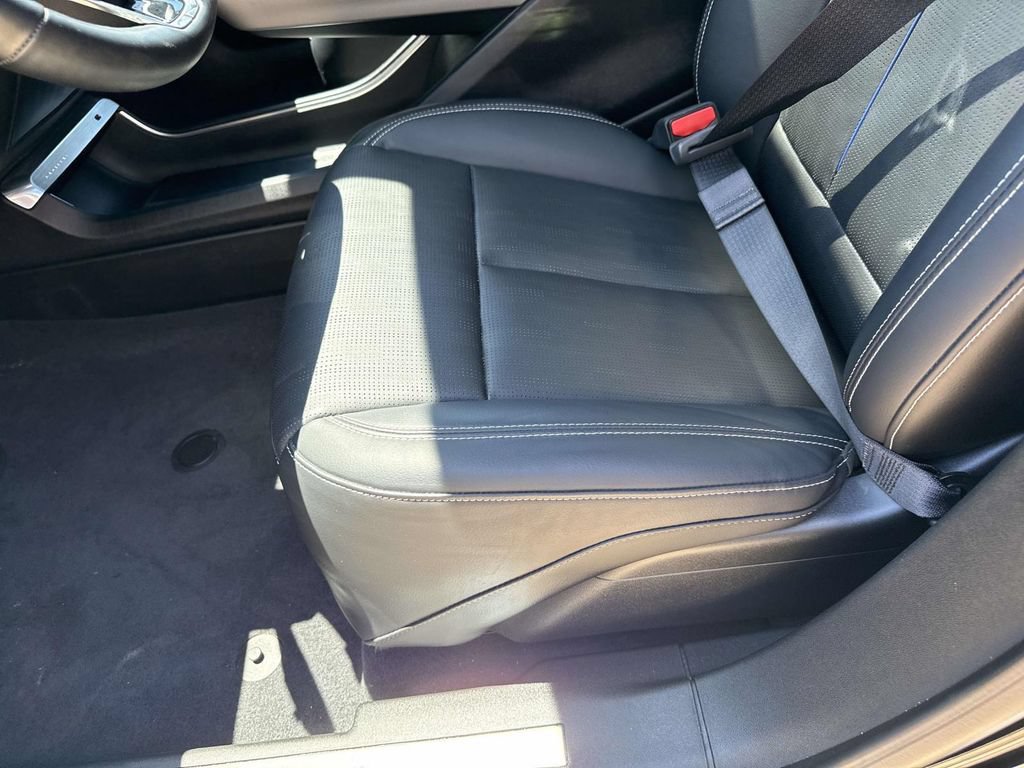 Certified 2024 Cadillac Lyriq Sport w/ LPO, Floor Liner Package AWD/4WD image 30