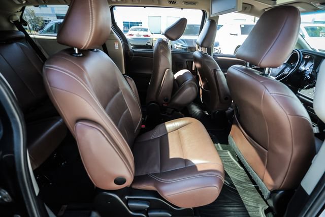 Used 2016 Toyota Sienna Limited Premium AWD/4WD image 47