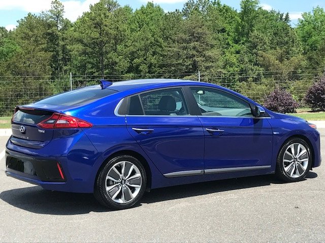 Used 2019 Hyundai Ioniq Limited w/ Ultimate Package 02 FWD image 4