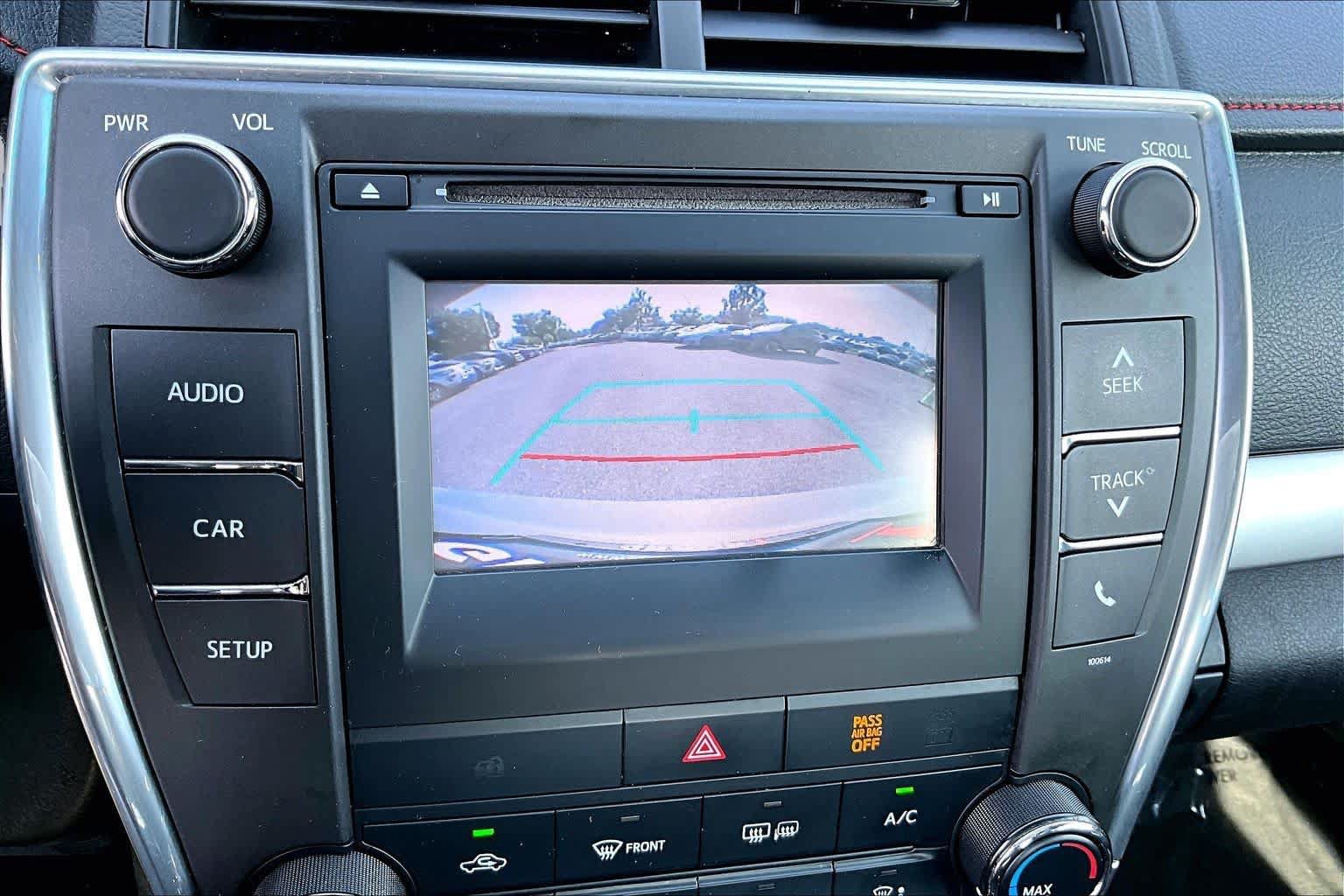 Used 2017 Toyota Camry SE FWD image 26