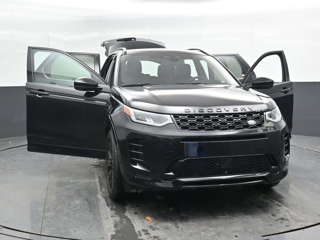 Used 2025 Land Rover Discovery Sport Dynamic SE image 47