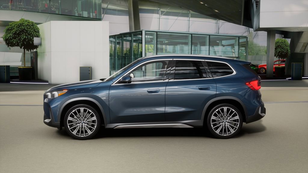 New 2026 BMW X1 xDrive28i w/ Convenience Package image 4