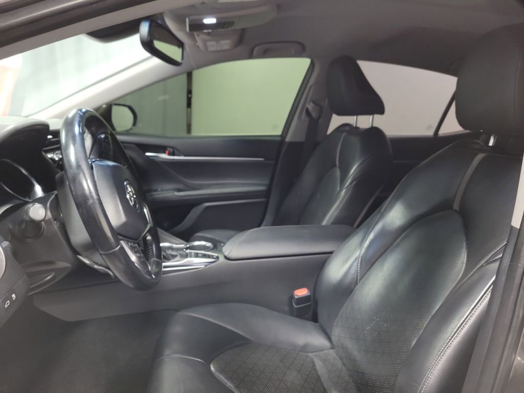 Used 2018 Toyota Camry XSE w/ Protection Package (Q2) image 12