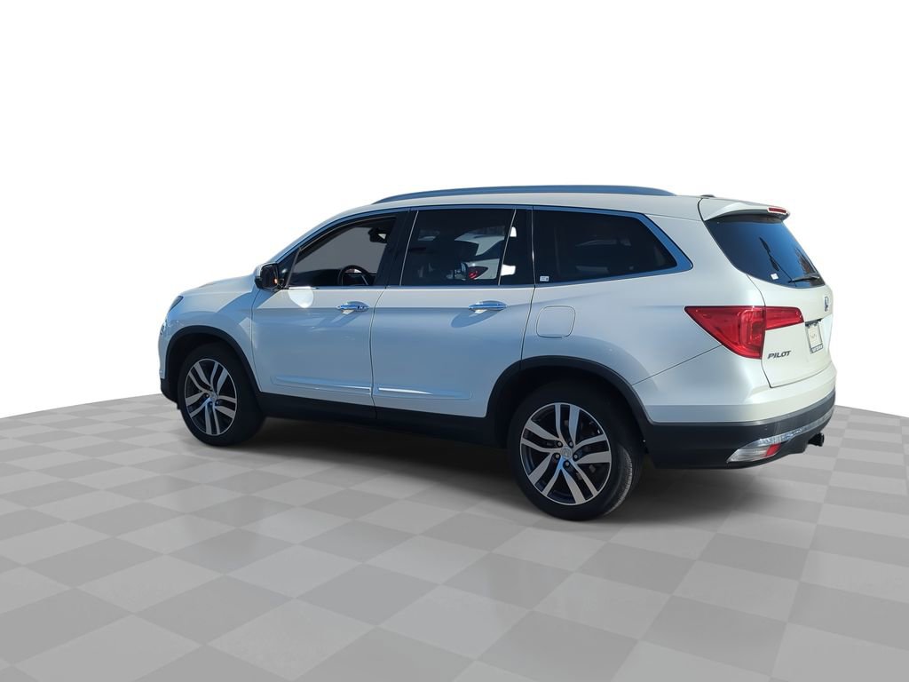 Used 2016 Honda Pilot Touring image 6