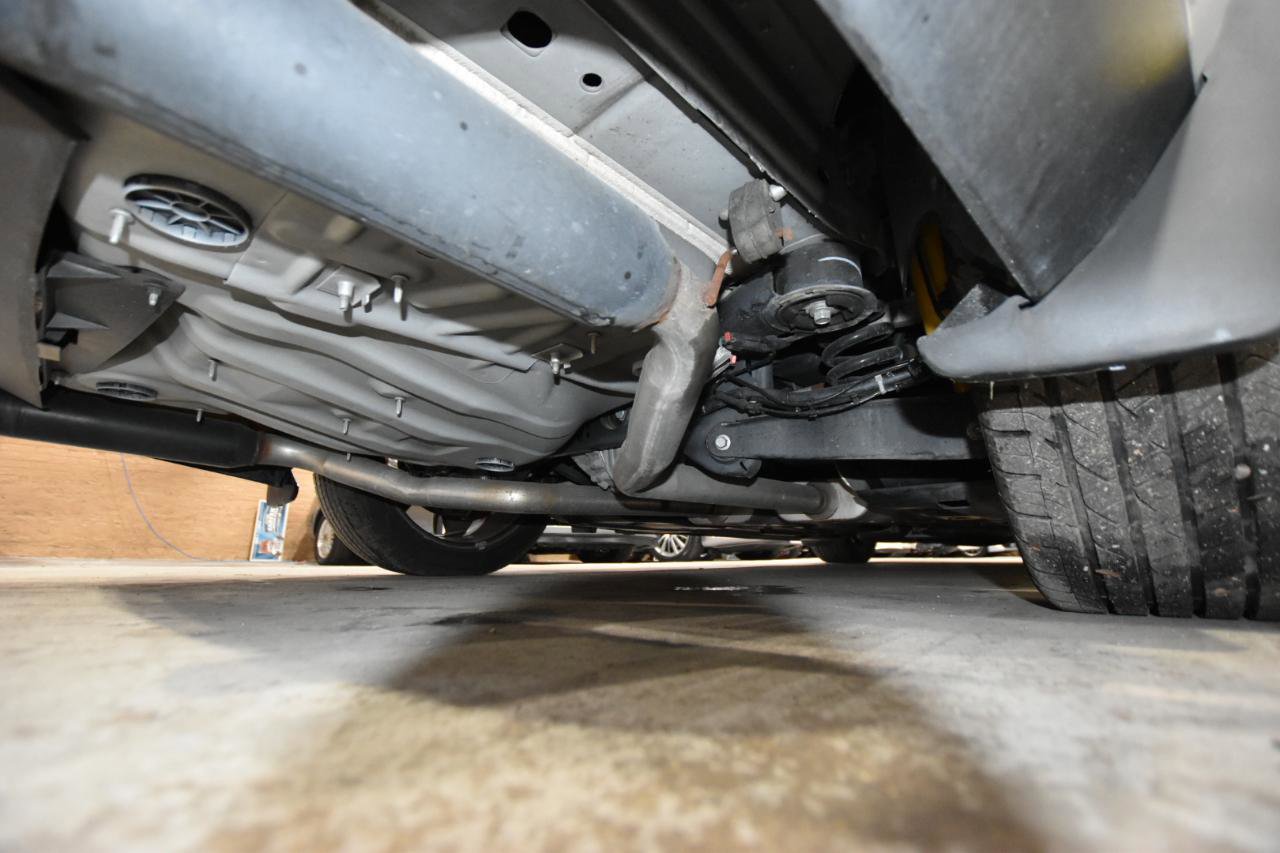 Used 2012 Dodge Challenger SRT8 image 57