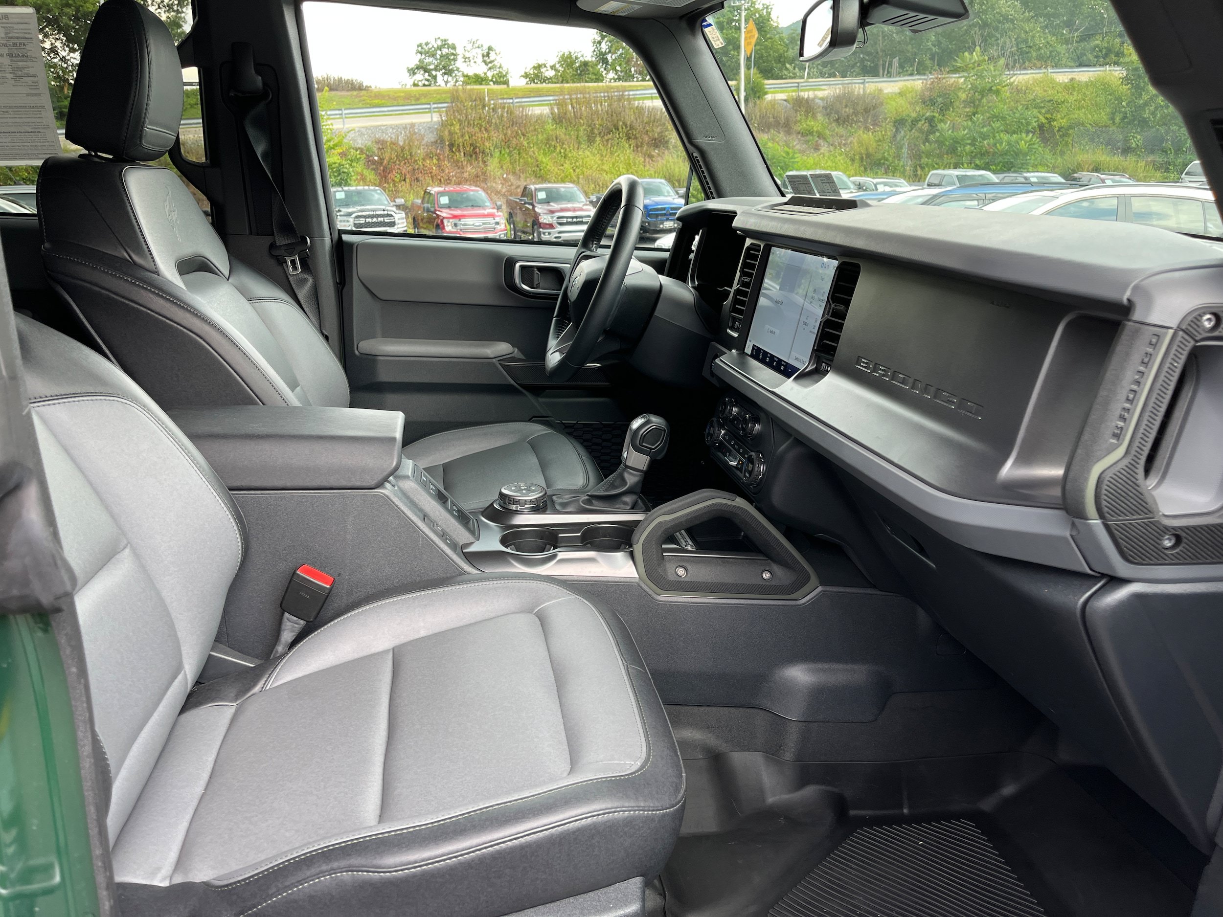 Used 2024 Ford Bronco Everglades AWD/4WD image 18