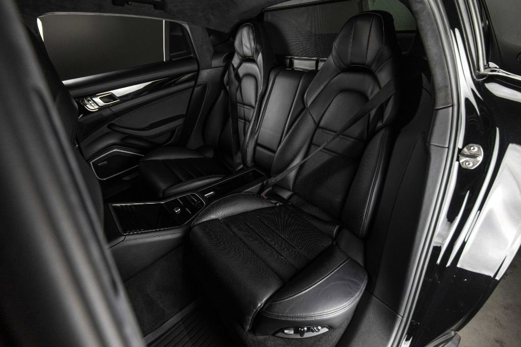 Used 2019 Porsche Panamera Turbo S image 15