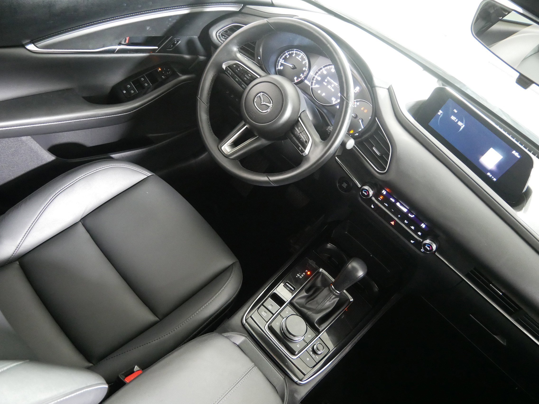 Used 2024 MAZDA CX-30 AWD 2.5 S w/ Preferred Package image 9