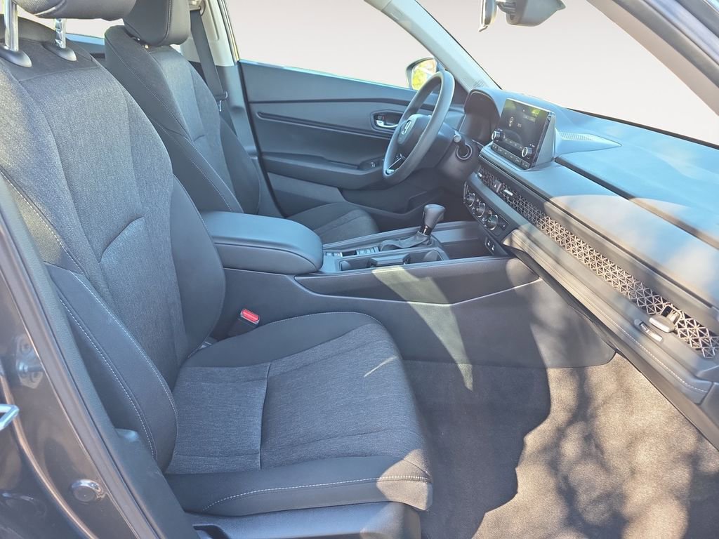 Used 2024 Honda Accord EX image 15