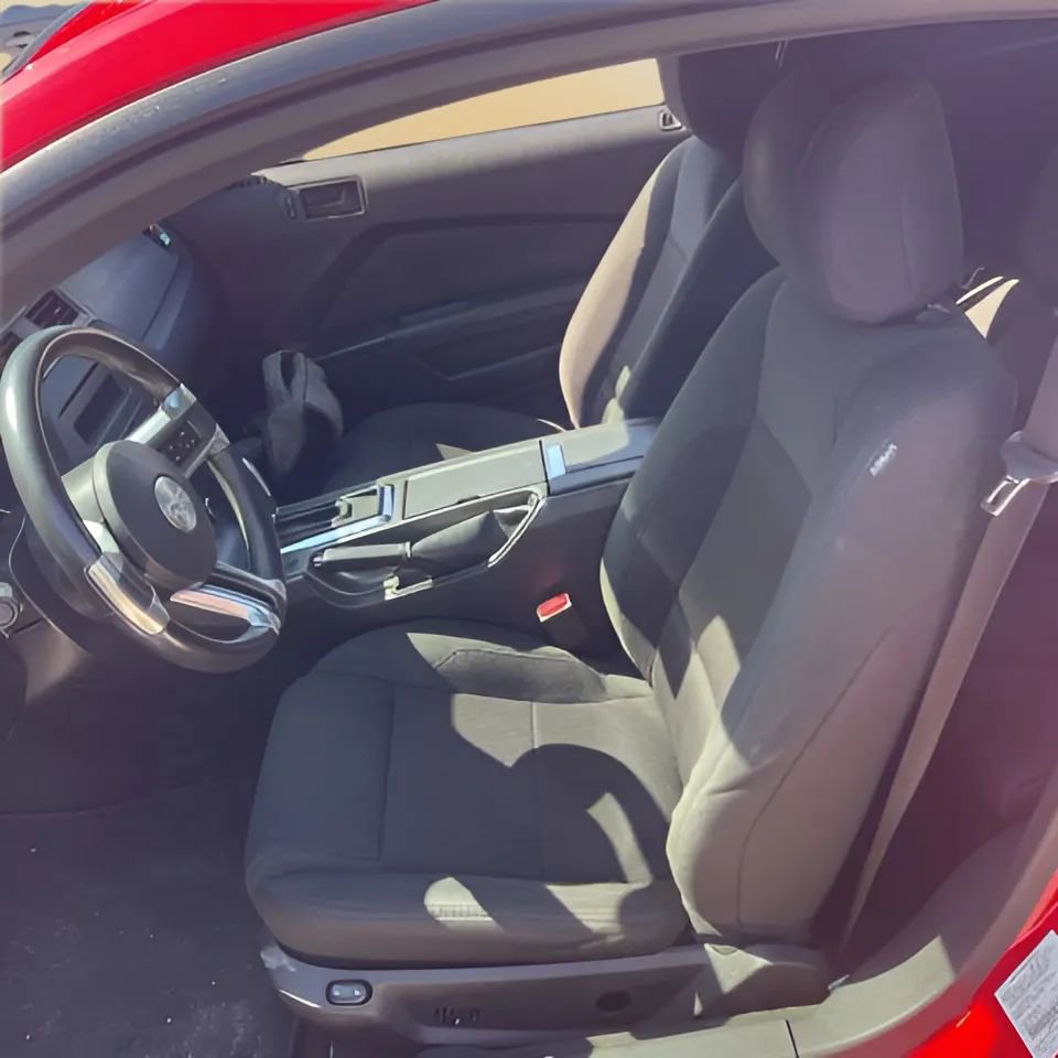 Used 2014 Ford Mustang GT w/ Equipment Group 301A image 31