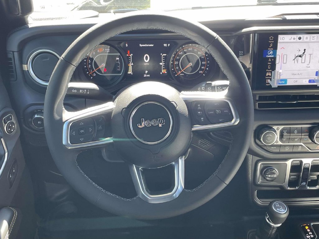 New 2027 Jeep Wrangler Unlimited Sahara AWD/4WD image 23