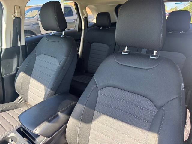 Used 2022 Ford Edge SE w/ Black Appearance Package AWD/4WD image 11
