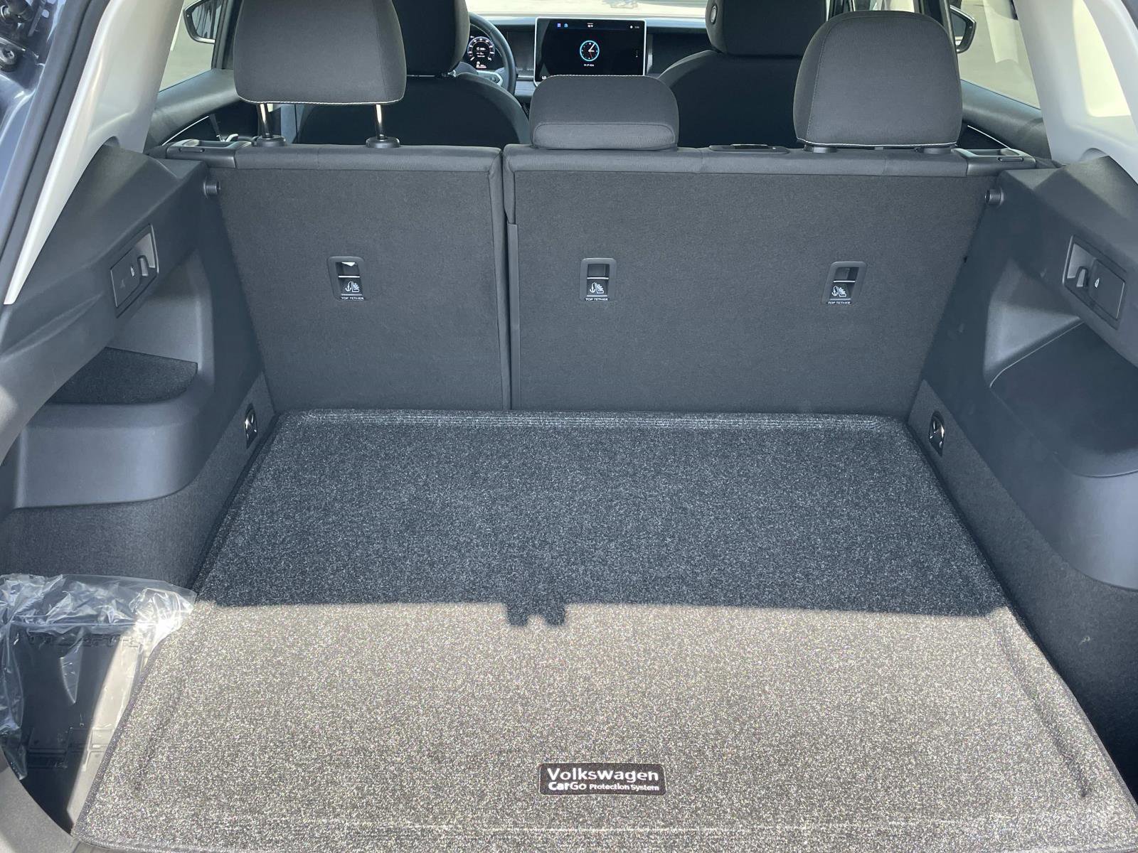 Certified 2025 Volkswagen Tiguan S FWD image 5