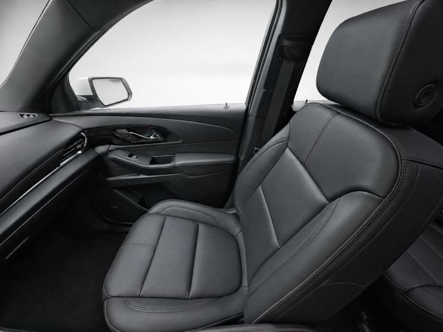 Used 2023 Chevrolet Traverse RS AWD/4WD image 19