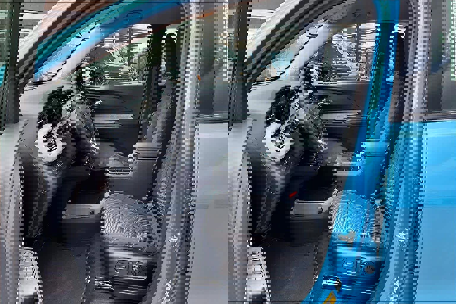 New 2027 Chevrolet Bolt LT w/ Comfort Package image 10