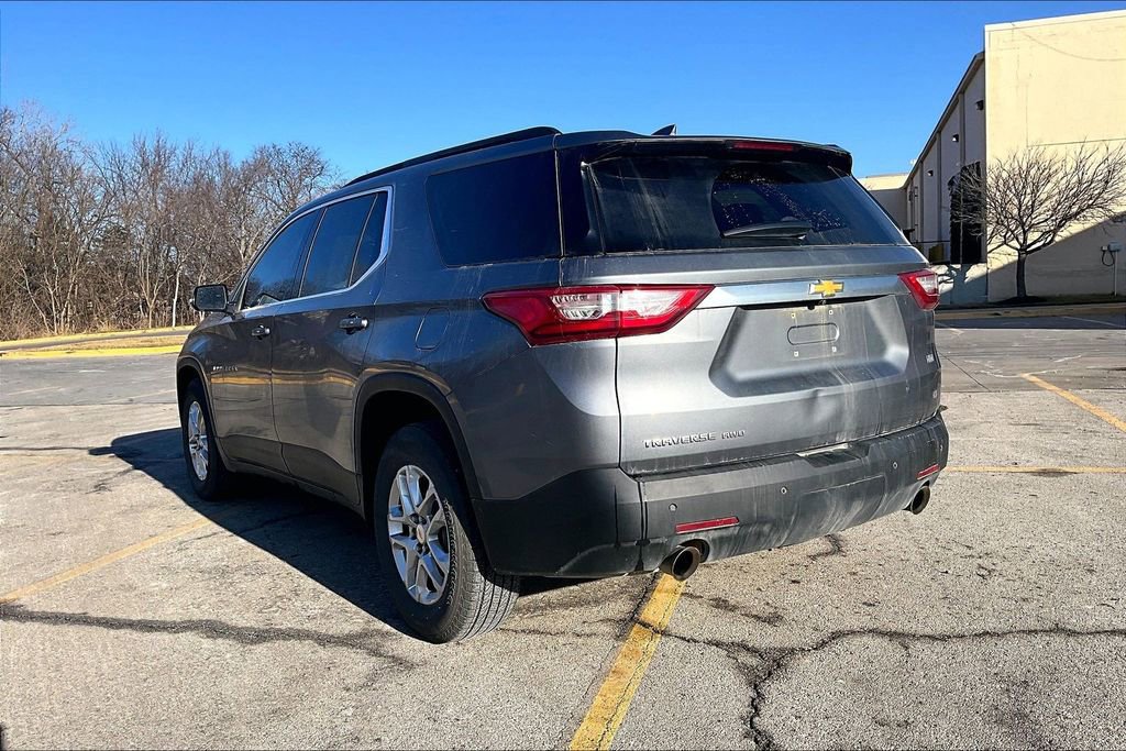 Used 2020 Chevrolet Traverse LT image 4