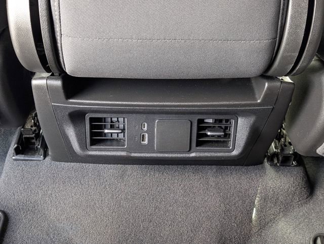 Used 2023 Chevrolet Silverado 1500 Custom image 12