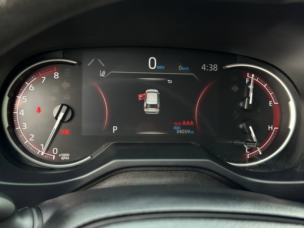 Used 2025 Toyota RAV4 LE AWD/4WD image 21