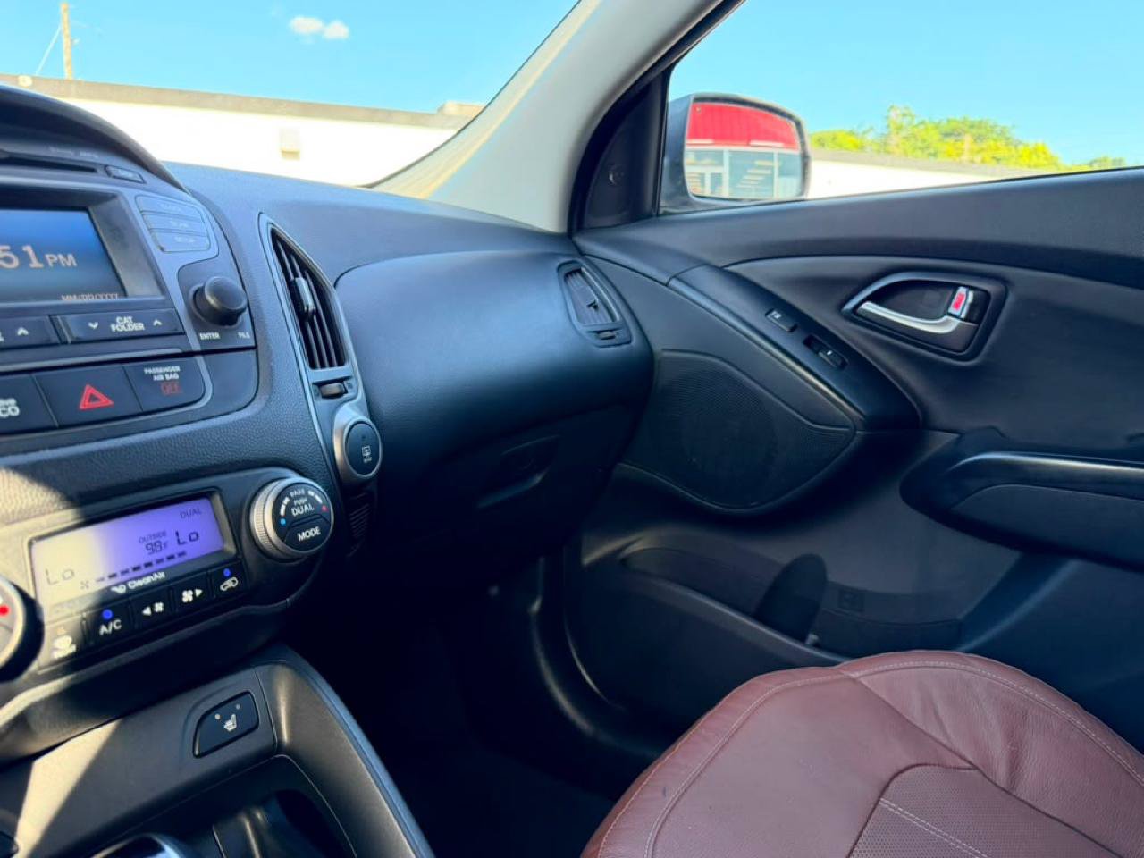 Used 2015 Hyundai Tucson Limited FWD image 26
