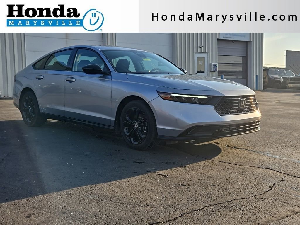 Used 2025 Honda Accord SE image 1