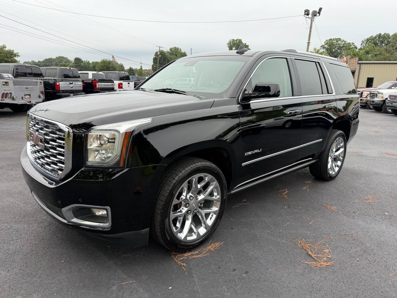 Used 2018 GMC Yukon Denali w/ Denali Ultimate Package AWD/4WD image 8