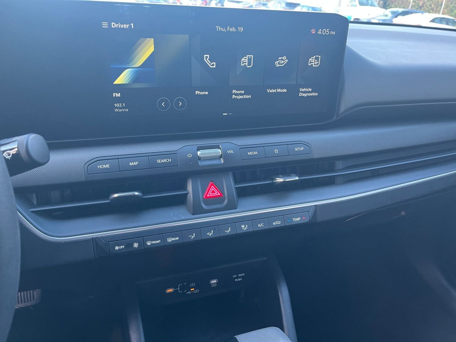 Used 2025 Kia K4 LXS image 17