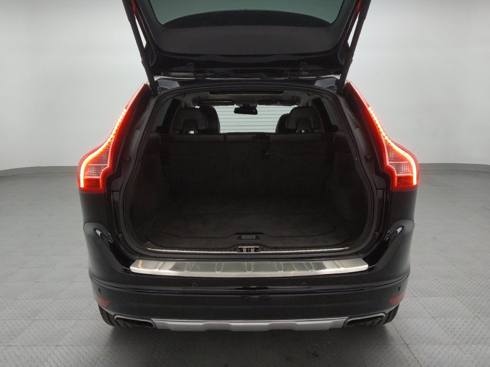 Used 2015 Volvo XC60 T5 Platinum image 29