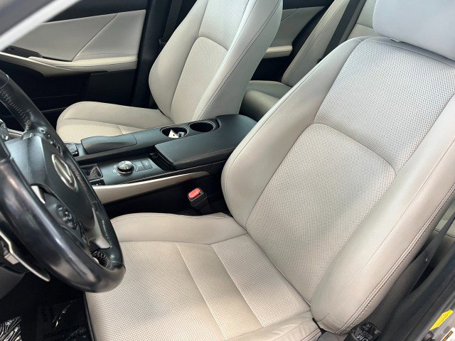 Used 2016 Lexus IS 300 AWD w/ Navigation System Package image 10