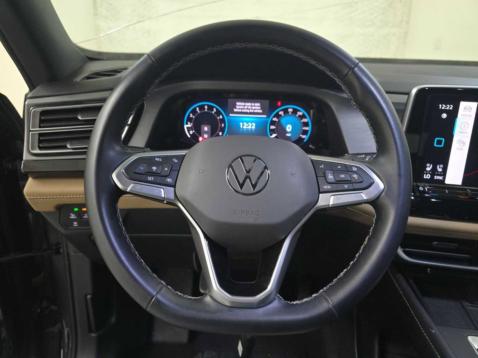 Used 2024 Volkswagen Atlas Cross Sport SE FWD image 10