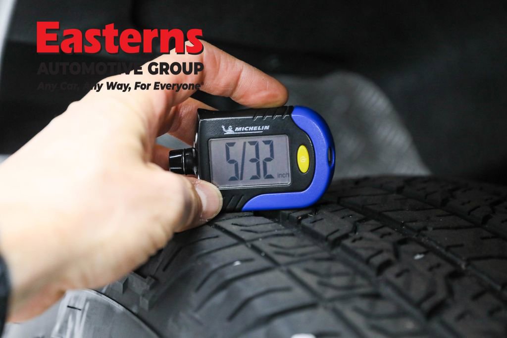 Used 2023 Chevrolet Colorado W/T image 24