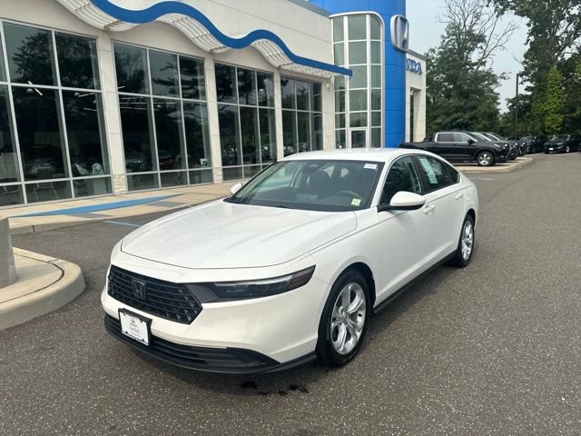Certified 2023 Honda Accord LX image 4
