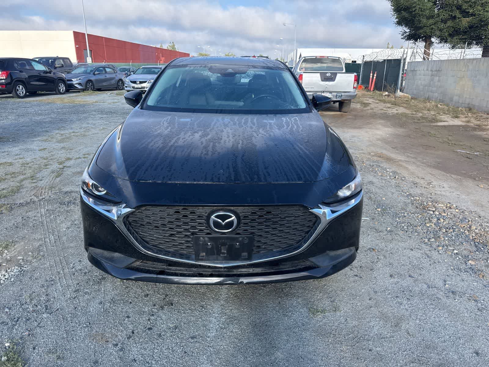 Used 2020 MAZDA MAZDA3 Sedan w/ Select Package FWD image 2