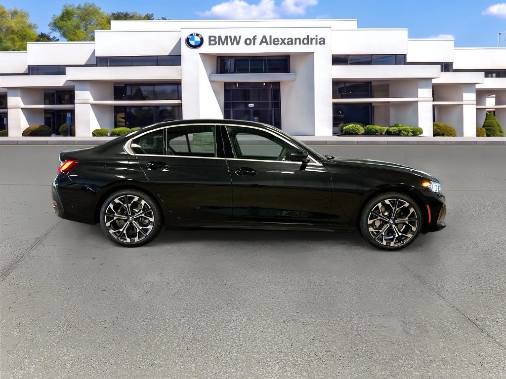 New 2026 BMW 330i xDrive Sedan w/ Premium Package AWD/4WD image 4
