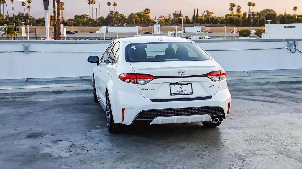 Used 2020 Toyota Corolla SE w/ Carpet Mat Package (TMS) FWD image 7