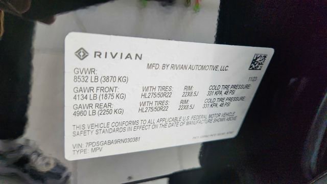 Used 2024 Rivian R1S Adventure image 63