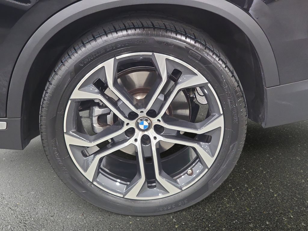 Certified 2025 BMW X5 sDrive40i RWD image 26