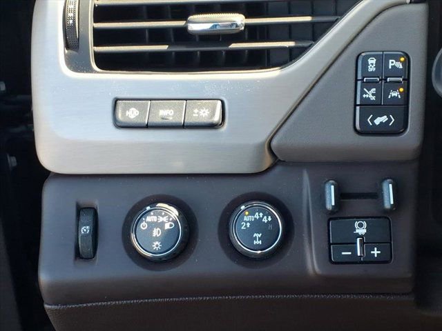 Used 2020 GMC Yukon Denali w/ Open Road Package image 20