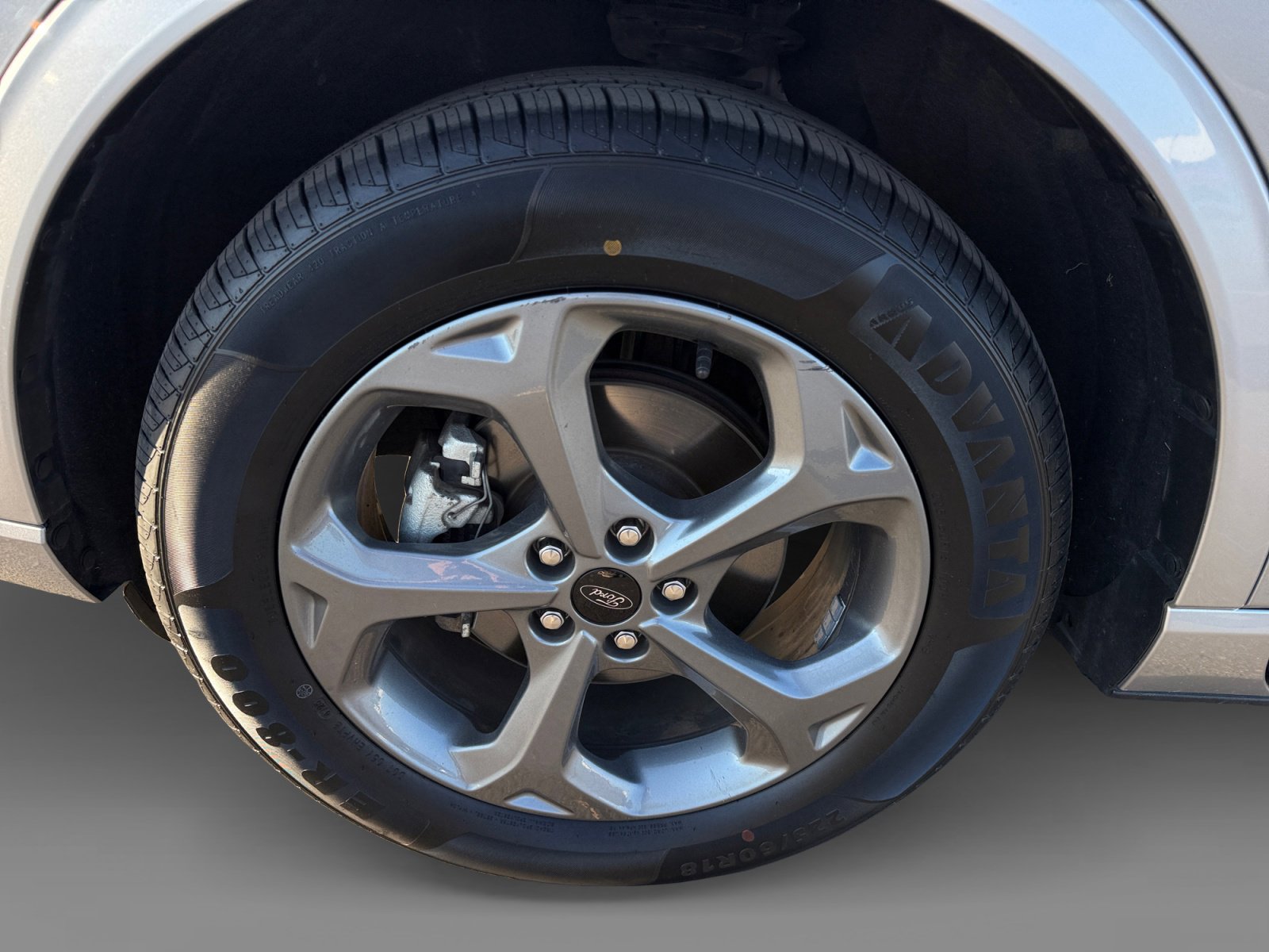 Certified 2024 Ford Escape ST-Line image 9