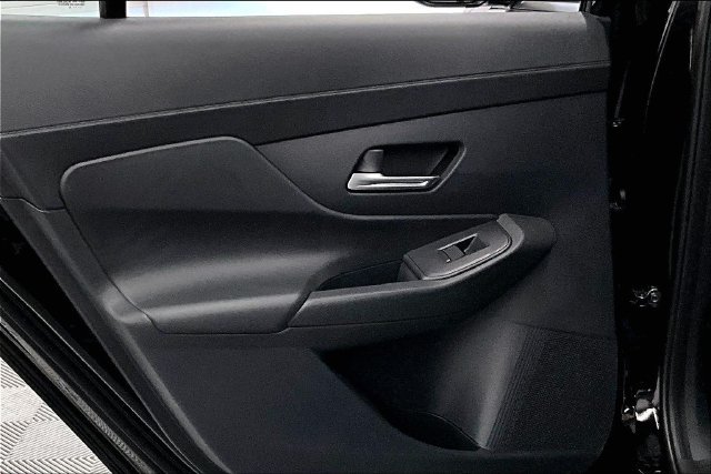 New 2026 Nissan Sentra SV w/ SV Convenience Package FWD image 33