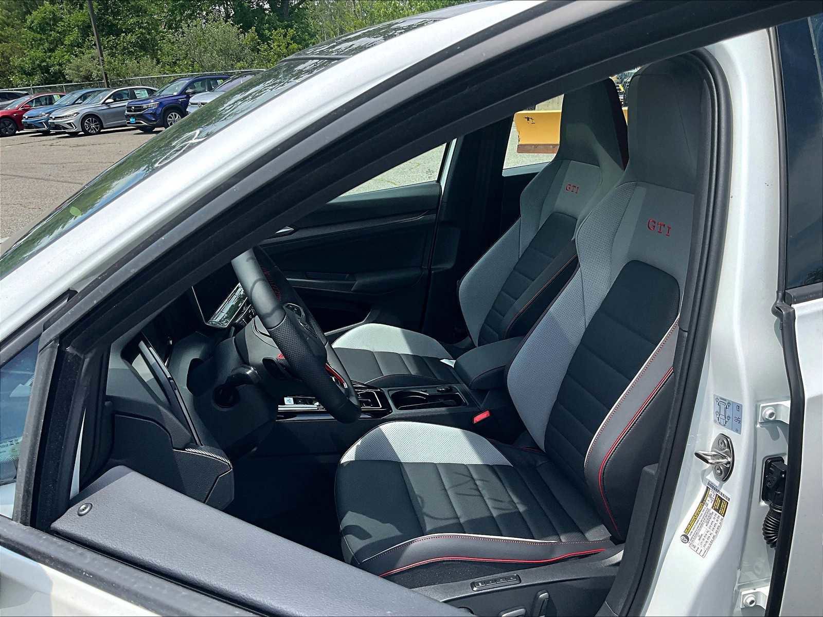 New 2025 Volkswagen GTI Autobahn image 11