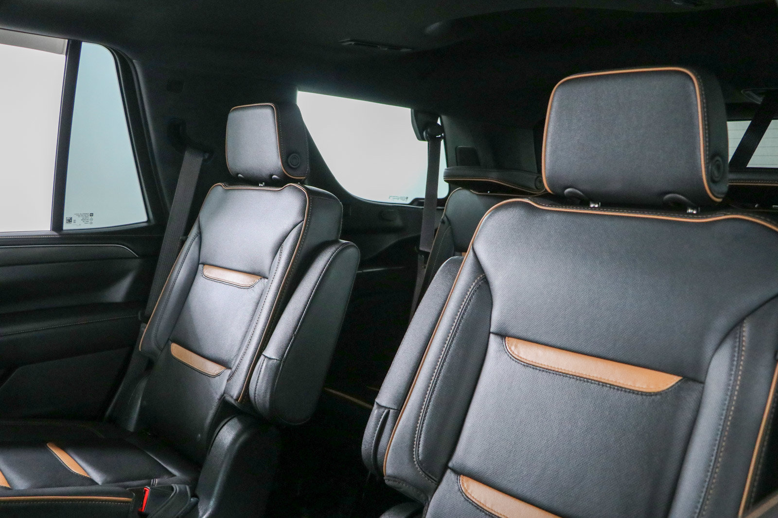 Used 2023 GMC Yukon AT4 w/ Max Trailering Package AWD/4WD image 28