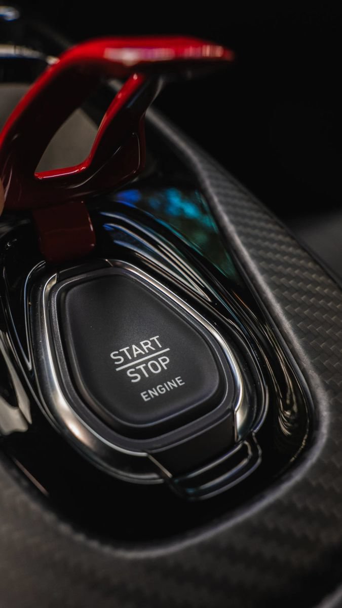 Used 2025 Lotus Emira RWD image 13